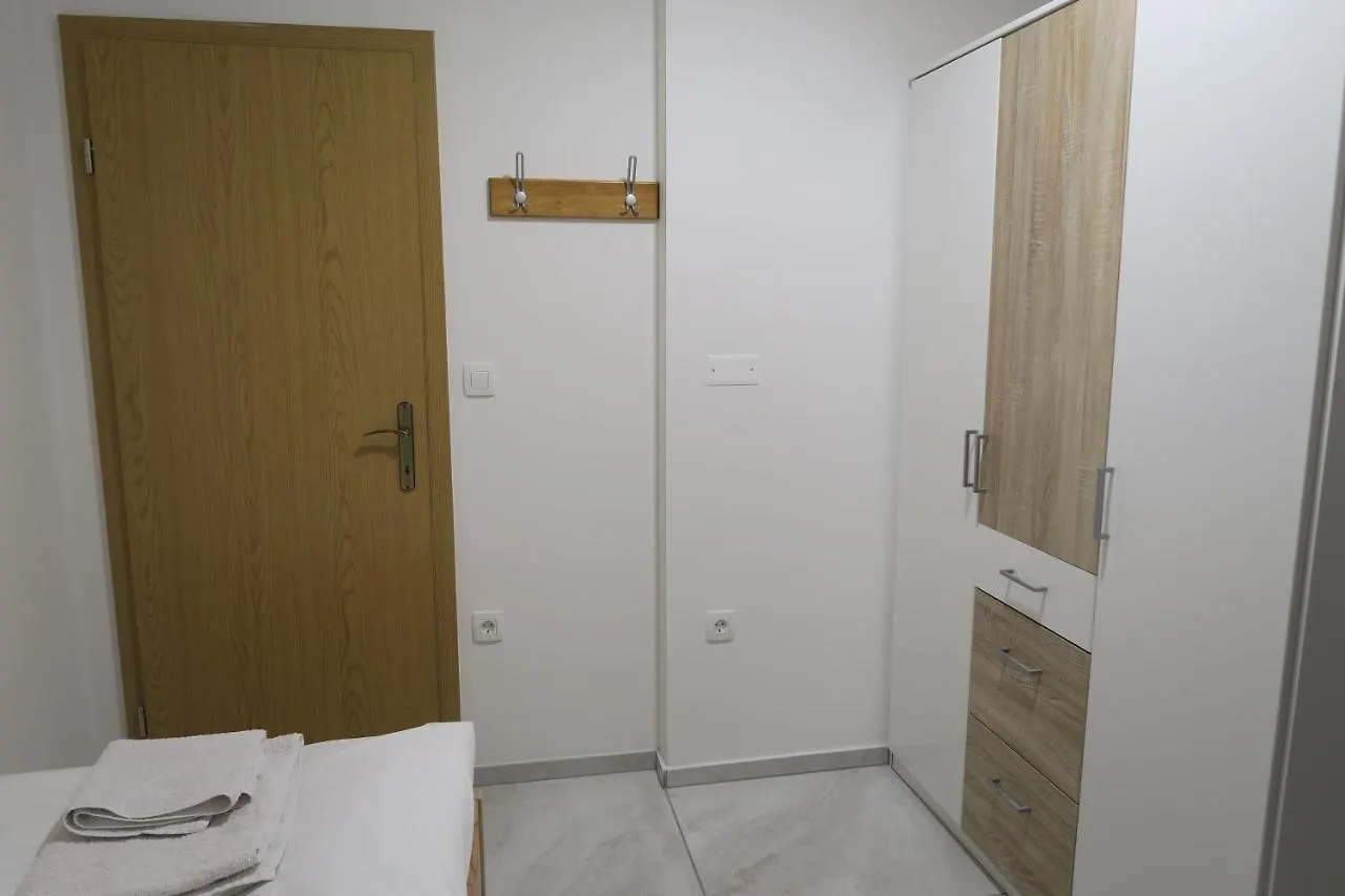 Rooms For Rent In 卢布尔雅那 0*,